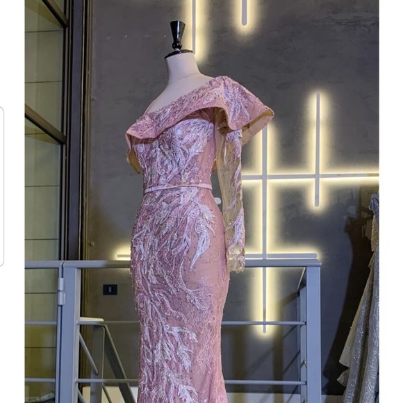 ToumaJean Coutoure Dresses & Skirts - Evening dress